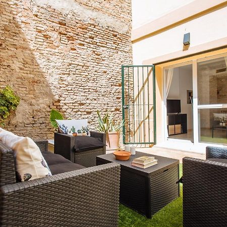 Sol Suite Apartment With Garden Séville Extérieur photo