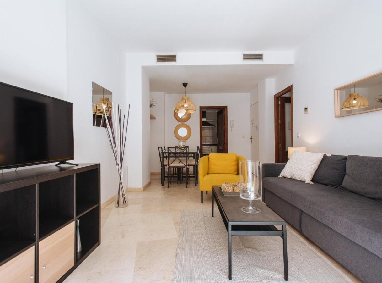 Sol Suite Apartment With Garden Séville Extérieur photo