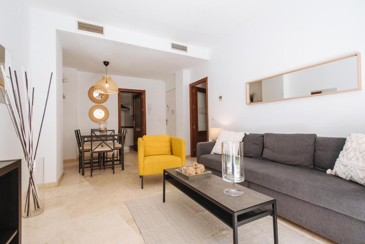 Sol Suite Apartment With Garden Séville Extérieur photo